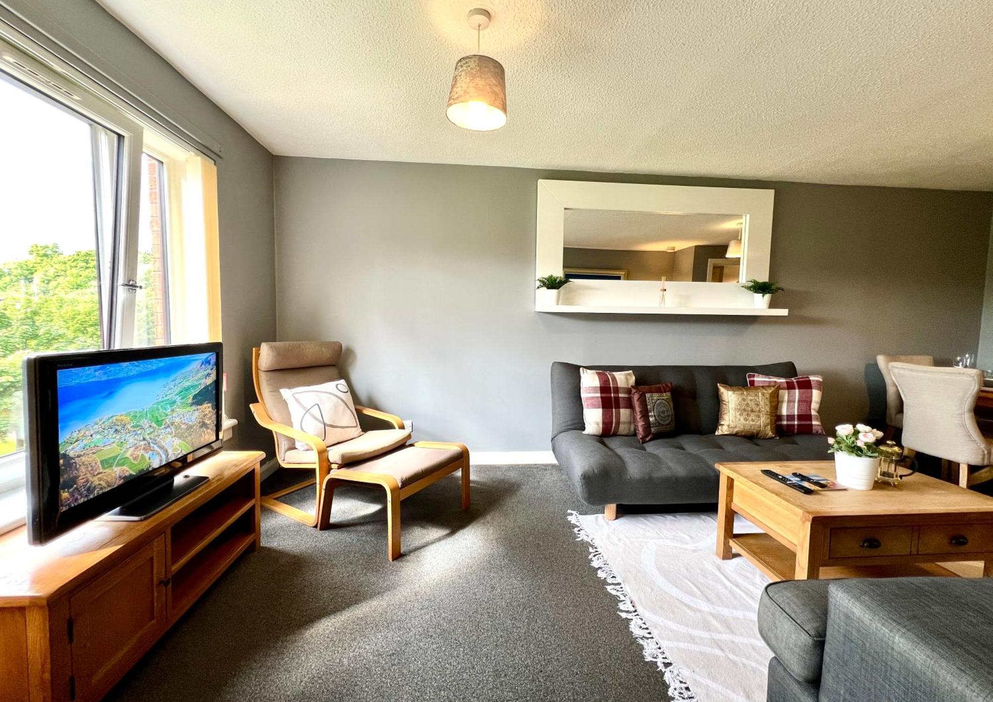 Spacious 2 Bed-Flat In Glasgow City - Free Parking Exterior foto